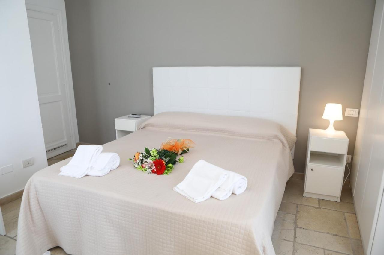 Hotel Dimora Amalfitana Monopoli Zewnętrze zdjęcie